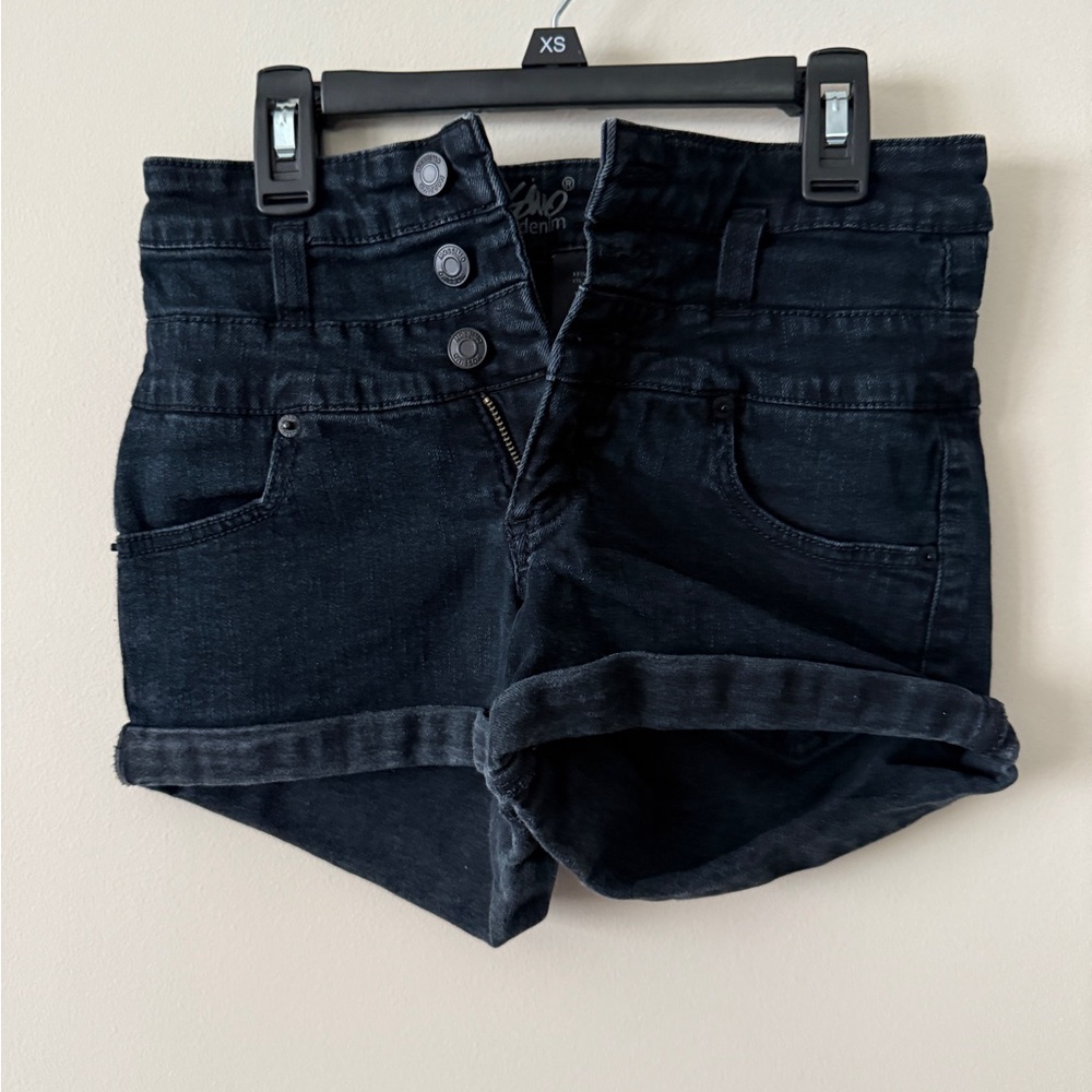 Women’s Denim Shorts